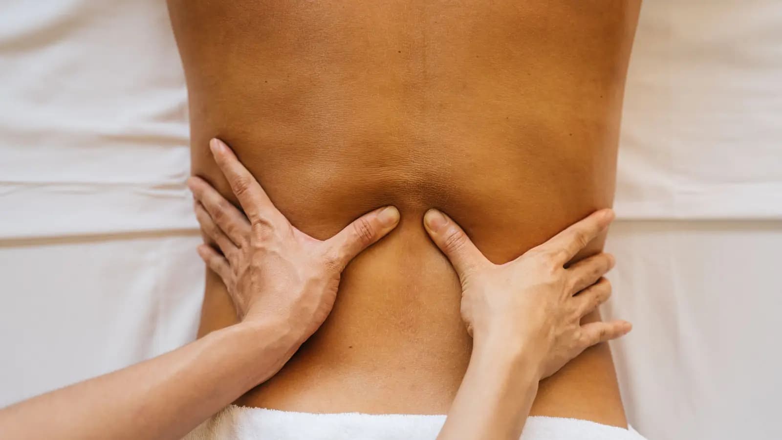What is Manual Therapy? Benefits and Applications